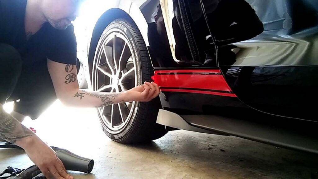 how to remove pinstripe from car