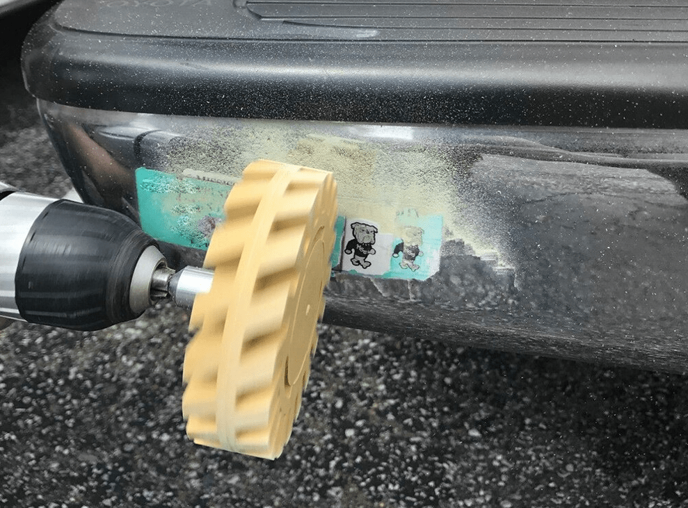 best way to remove car pinstripe